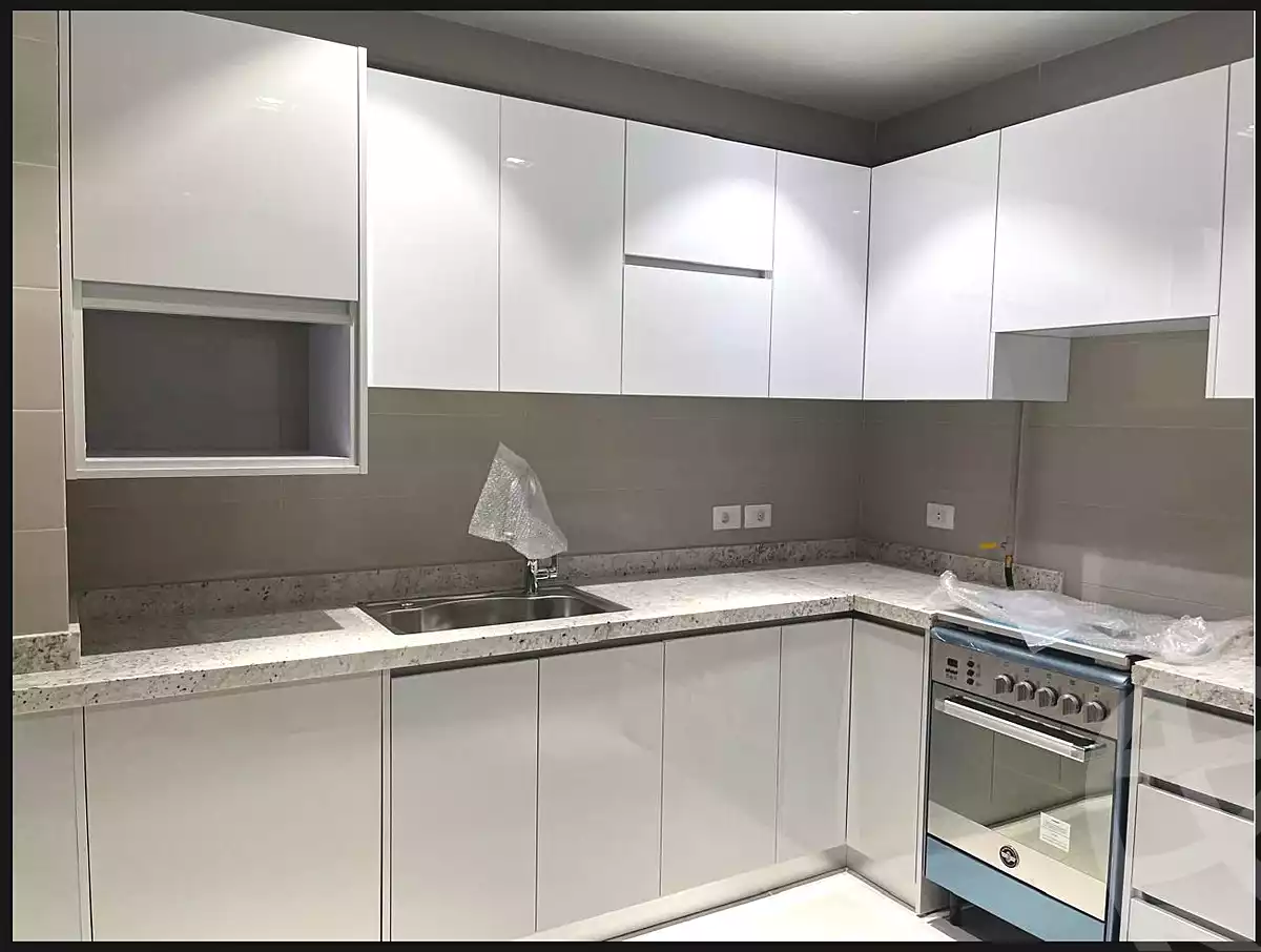 https://aqarmap.com.eg/en/listing/6726684-for-sale-cairo-el-sheikh-zayed-city-compounds-jewar