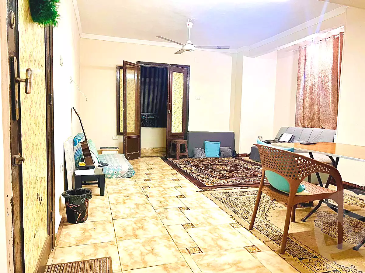 https://aqarmap.com.eg/ar/listing/6726995-for-rent-cairo-ain-shams-ahmed-esmat-st