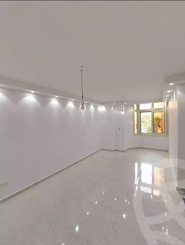 https://aqarmap.com.eg/en/listing/6727280-for-sale-alexandria-moharram-bey