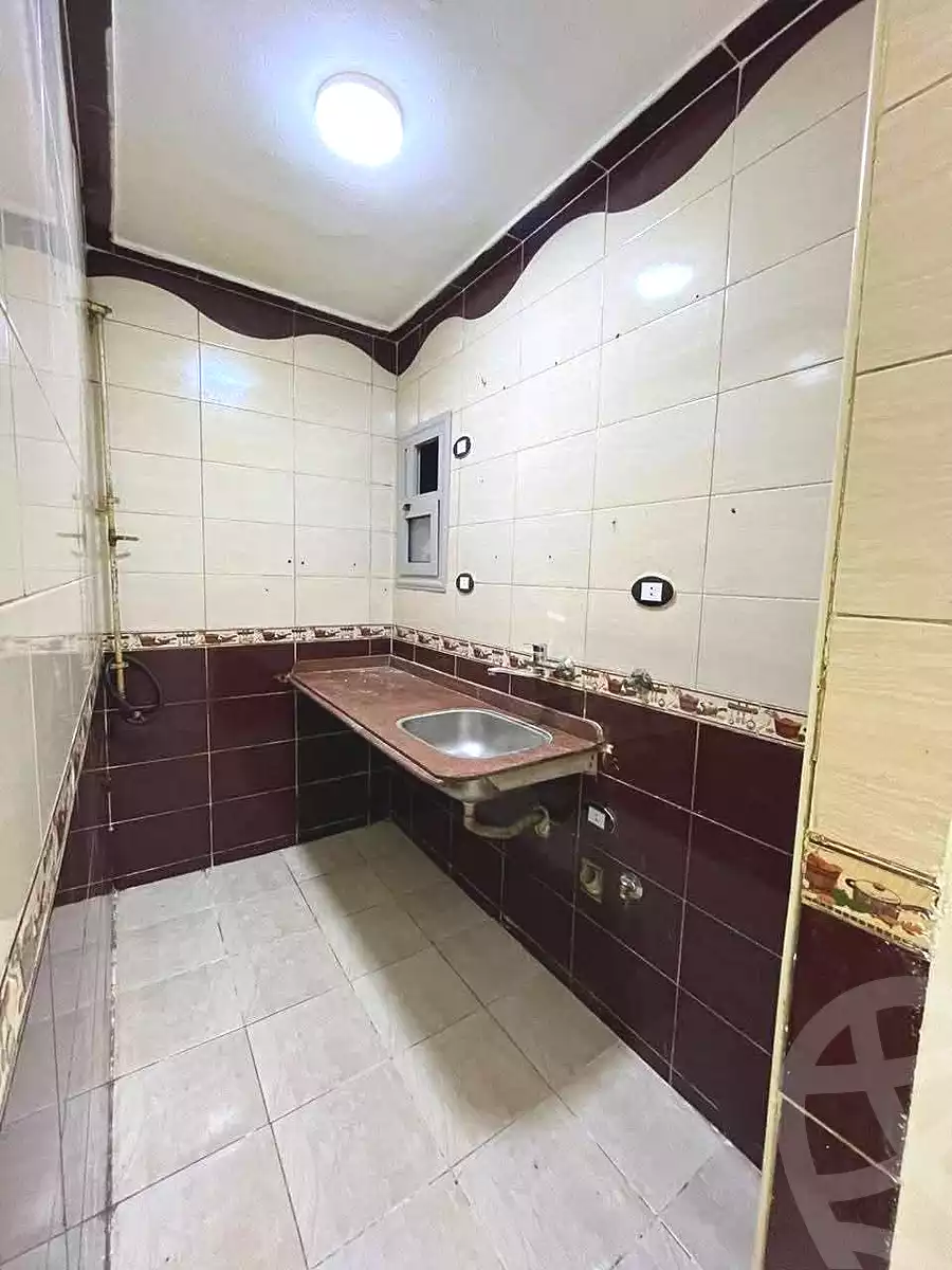 https://aqarmap.com.eg/en/listing/6727336-for-sale-alexandria-lsywf-shamaa