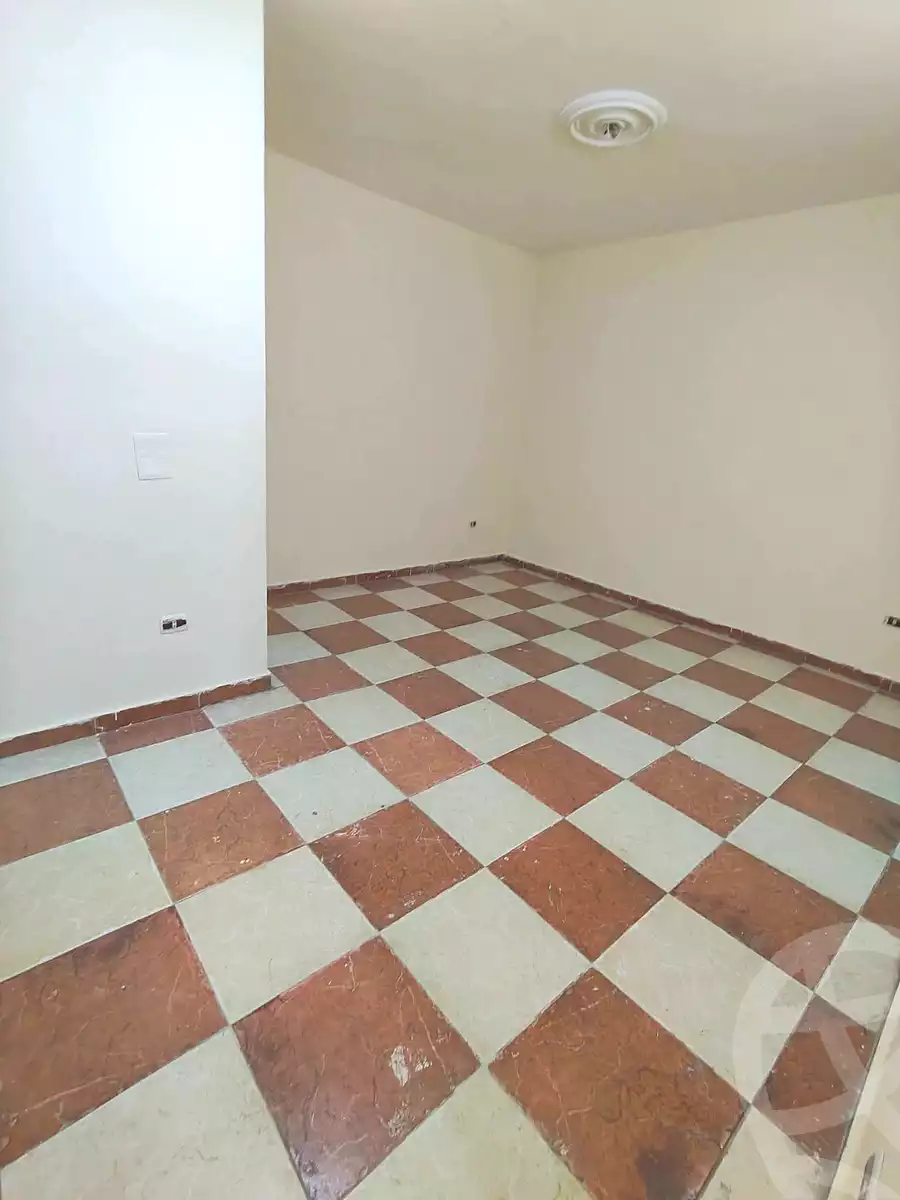 https://aqarmap.com.eg/ar/listing/6727575-for-rent-cairo-helwan-hadayek-helwan-nile-corniche-st