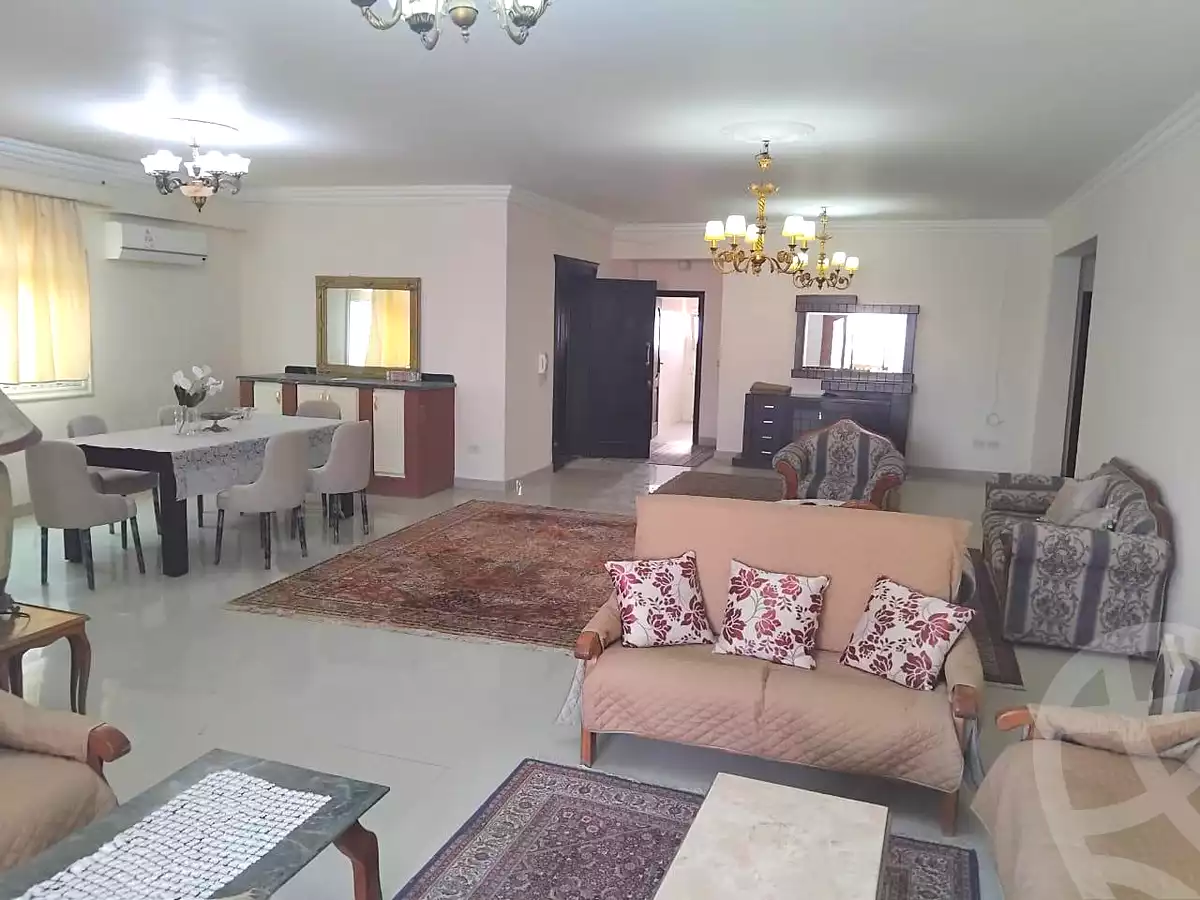 https://aqarmap.com.eg/ar/listing/6727651-for-rent-cairo-new-cairo-ganob-el-akadamiya-south-academy-b-taha-hussein-st