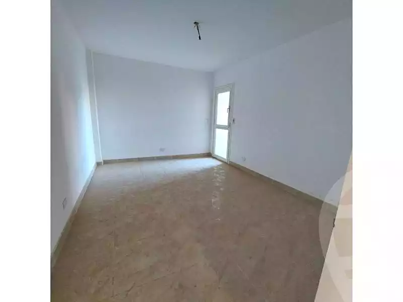 https://aqarmap.com.eg/ar/listing/6727791-for-sale-cairo-new-cairo-madinaty-tenth-zone-buildings-group-103
