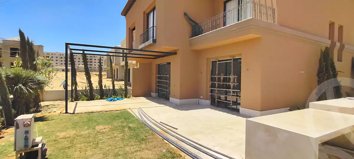 https://aqarmap.com.eg/en/listing/6727851-for-sale-cairo-el-sheikh-zayed-city-compounds-kmbwnd-fyldj-wyst-dr-llttwyr