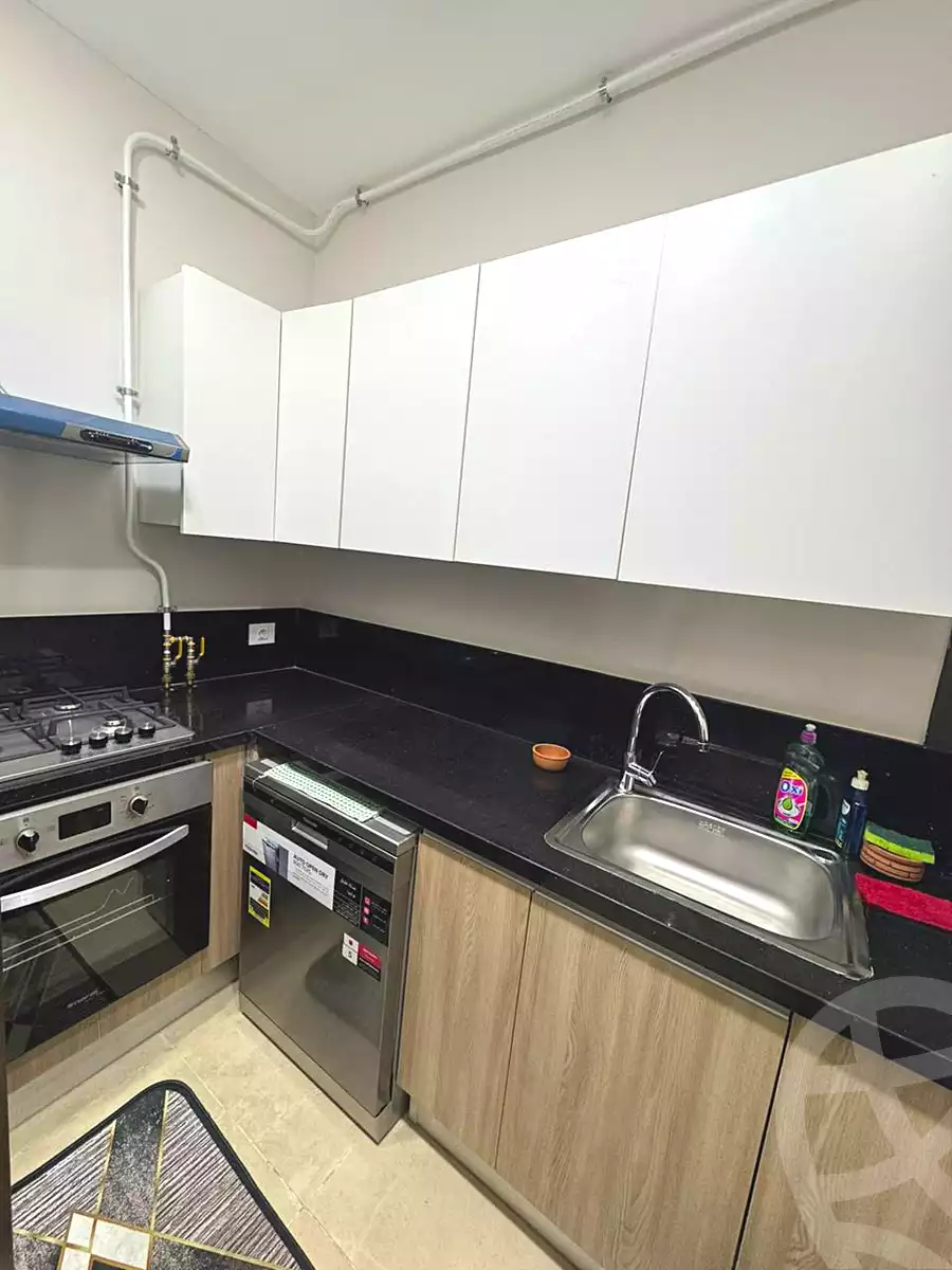 https://aqarmap.com.eg/ar/listing/6727947-for-rent-cairo-el-sheikh-zayed-city-compounds-zyd-wr-llttwyr-z-tower