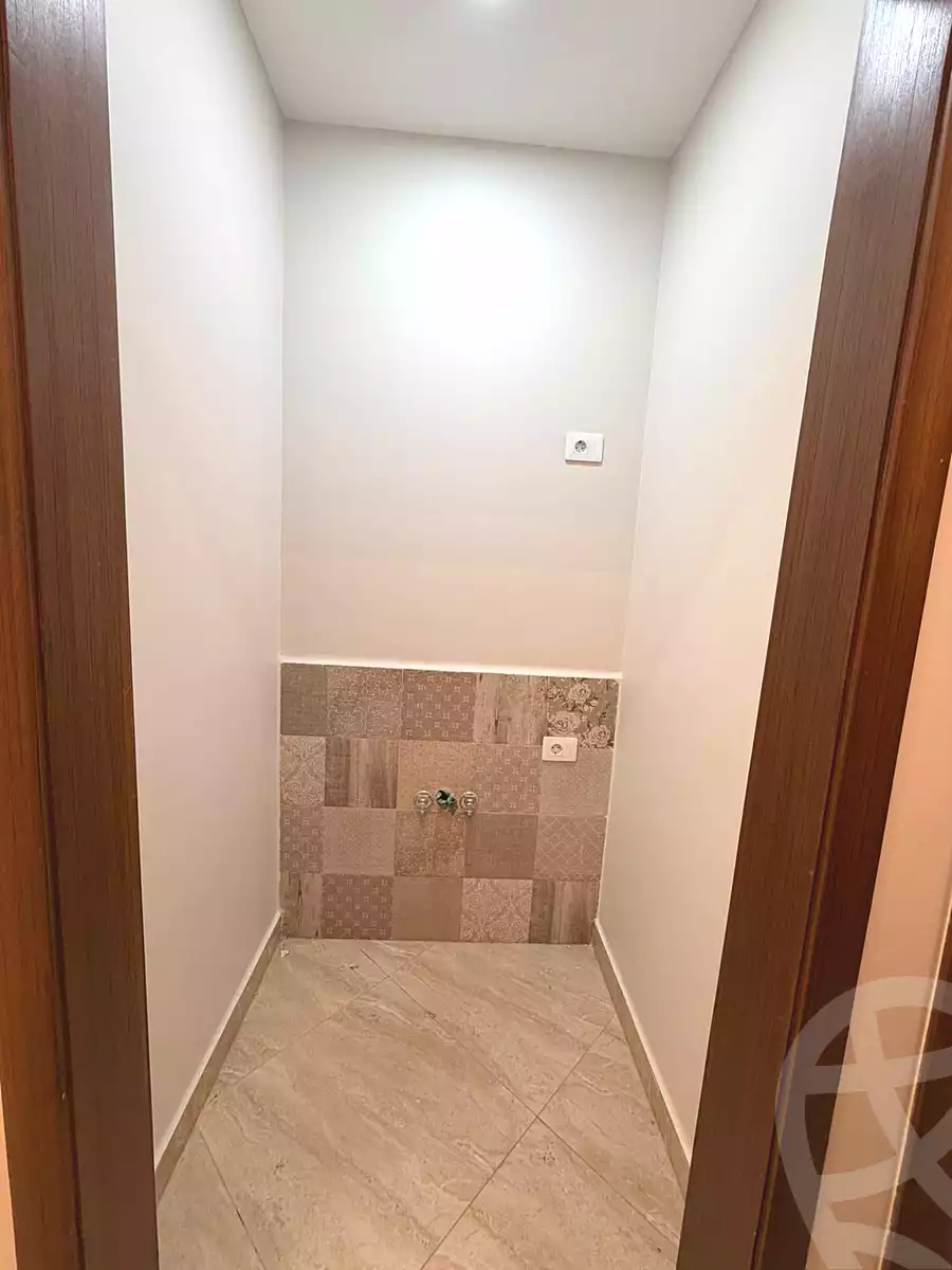 https://aqarmap.com.eg/ar/listing/6728528-for-rent-cairo-new-cairo-compounds-mwntn-fyw-y-syty-mountain-park-mountain-view-icity