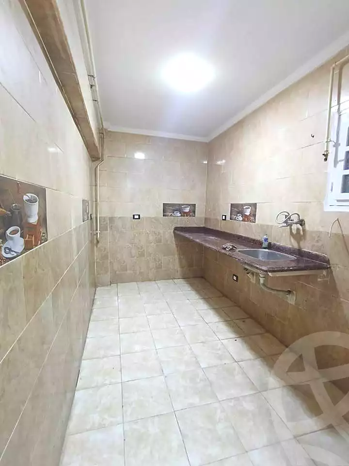 https://aqarmap.com.eg/en/listing/6728831-for-sale-alexandria-lsywf-el-falki