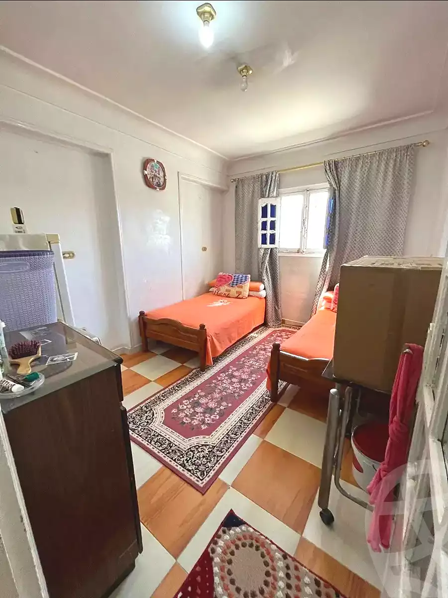 https://aqarmap.com.eg/ar/listing/6728985-for-sale-alexandria-sydy-bshr-shr-mlk-hfny