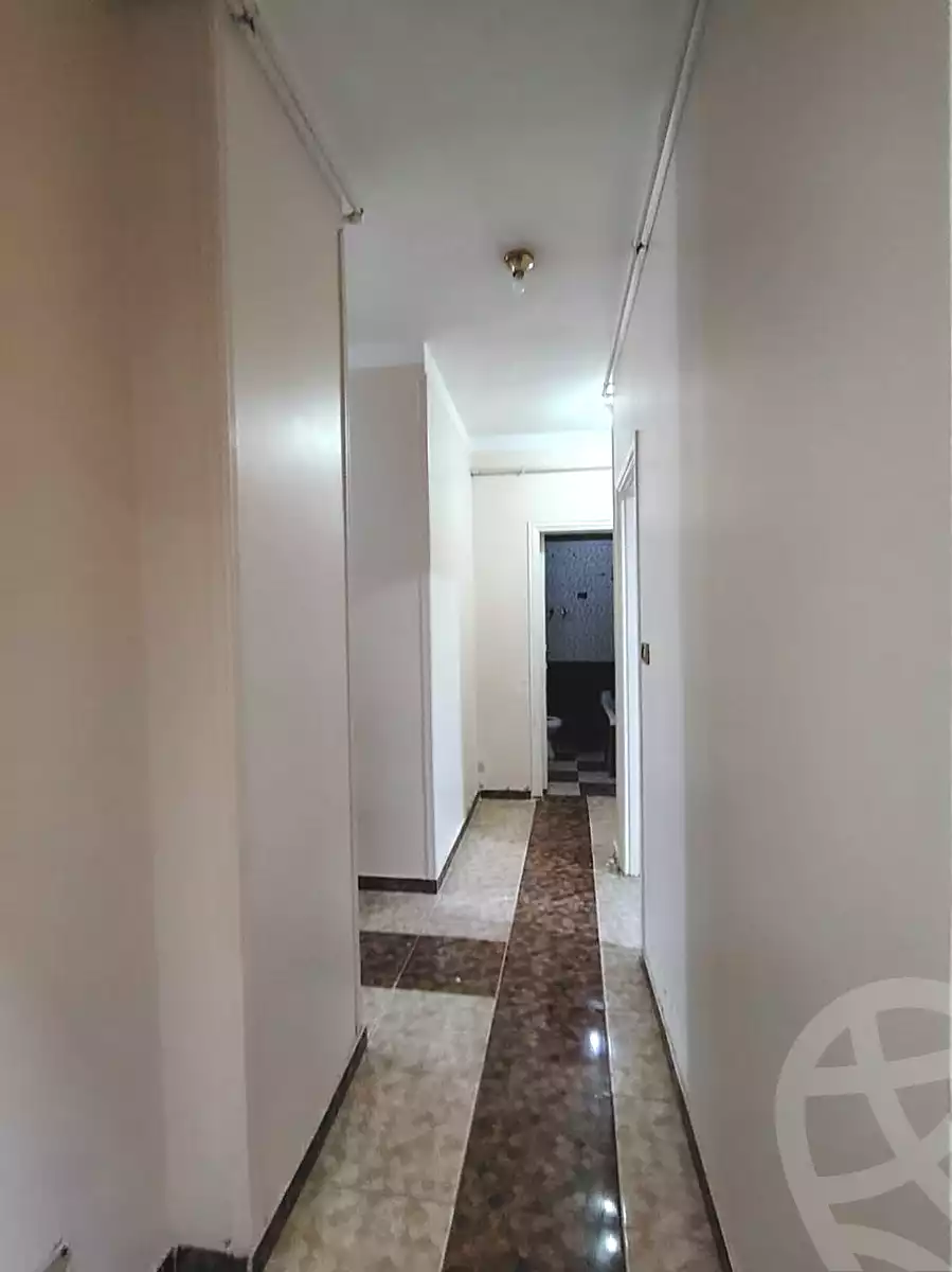 https://aqarmap.com.eg/ar/listing/6728979-for-rent-cairo-new-cairo-south-investors-gamal-abdel-nasser-st