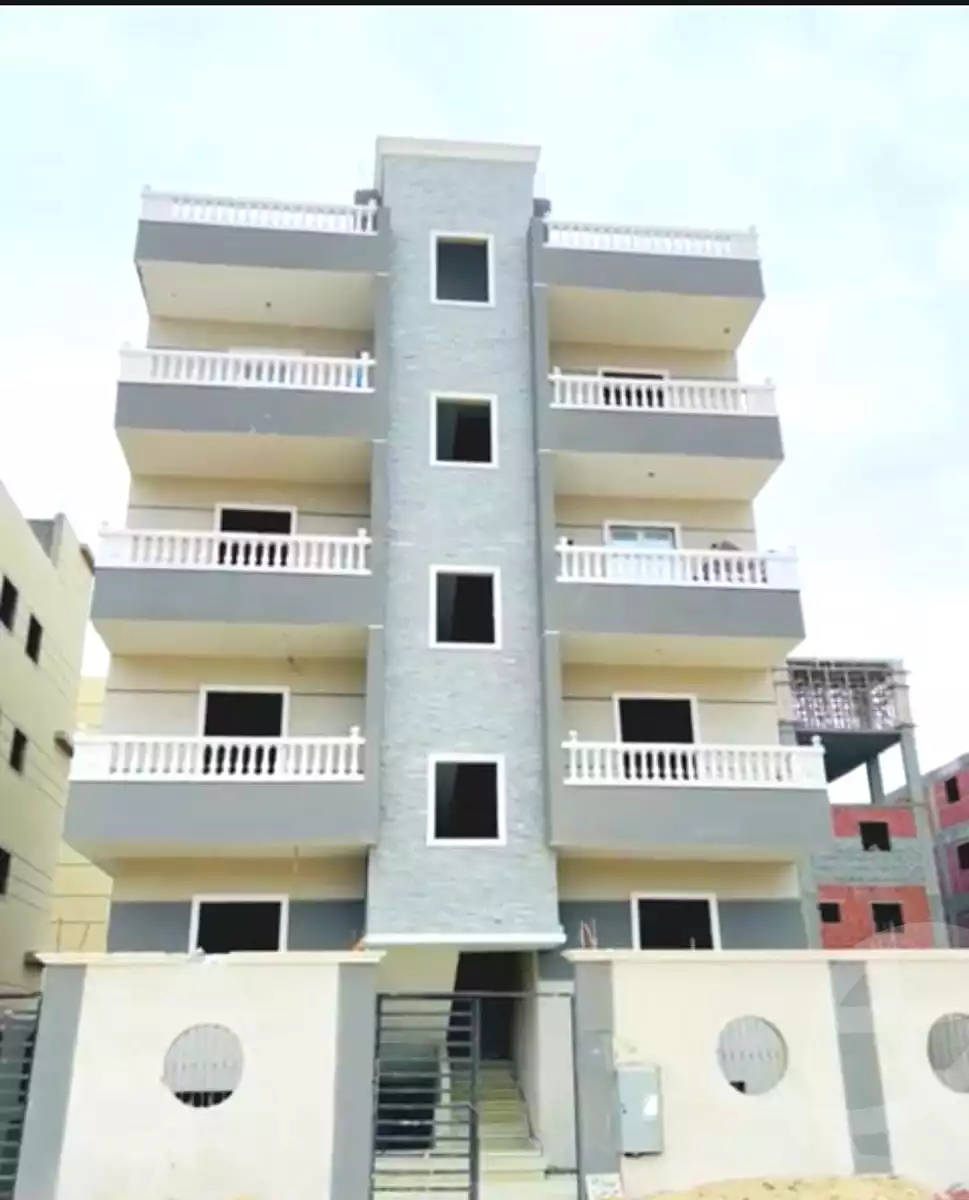 https://aqarmap.com.eg/ar/listing/6729002-for-sale-cairo-badr-city-hai-el-ashgar-featured-neighborhood-bait-el-watan