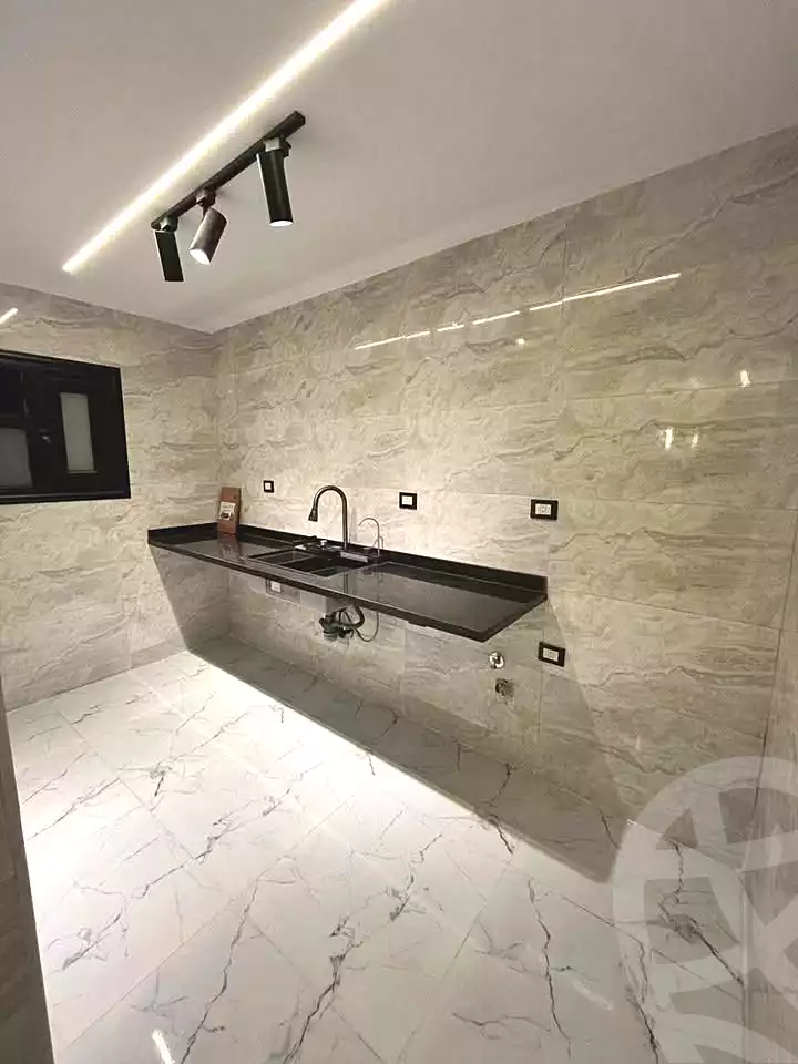 https://aqarmap.com.eg/ar/listing/6729722-for-sale-alexandria-l-jmy-lbytsh-bianchiii-el-bashwat-st