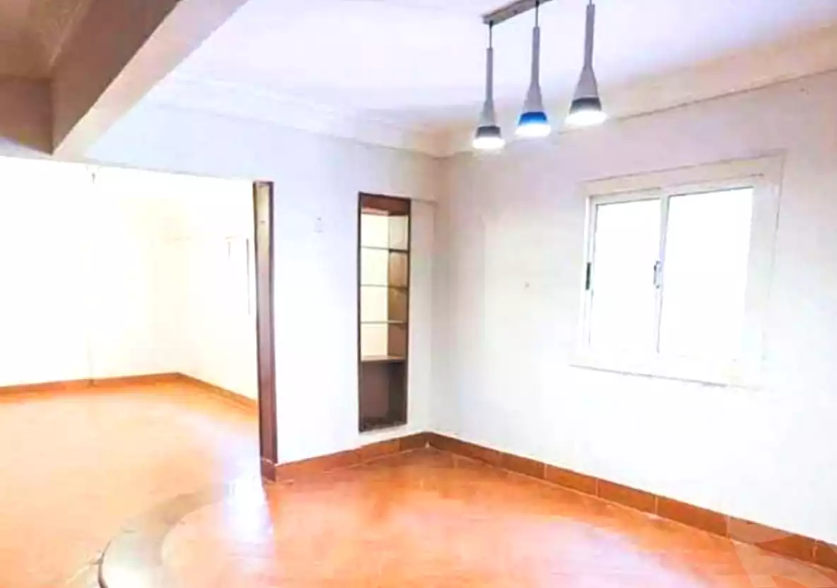 https://aqarmap.com.eg/ar/listing/6730018-for-sale-alexandria-sydy-bshr-sydy-bshr-bhry-shr-khld-bn-lwlyd