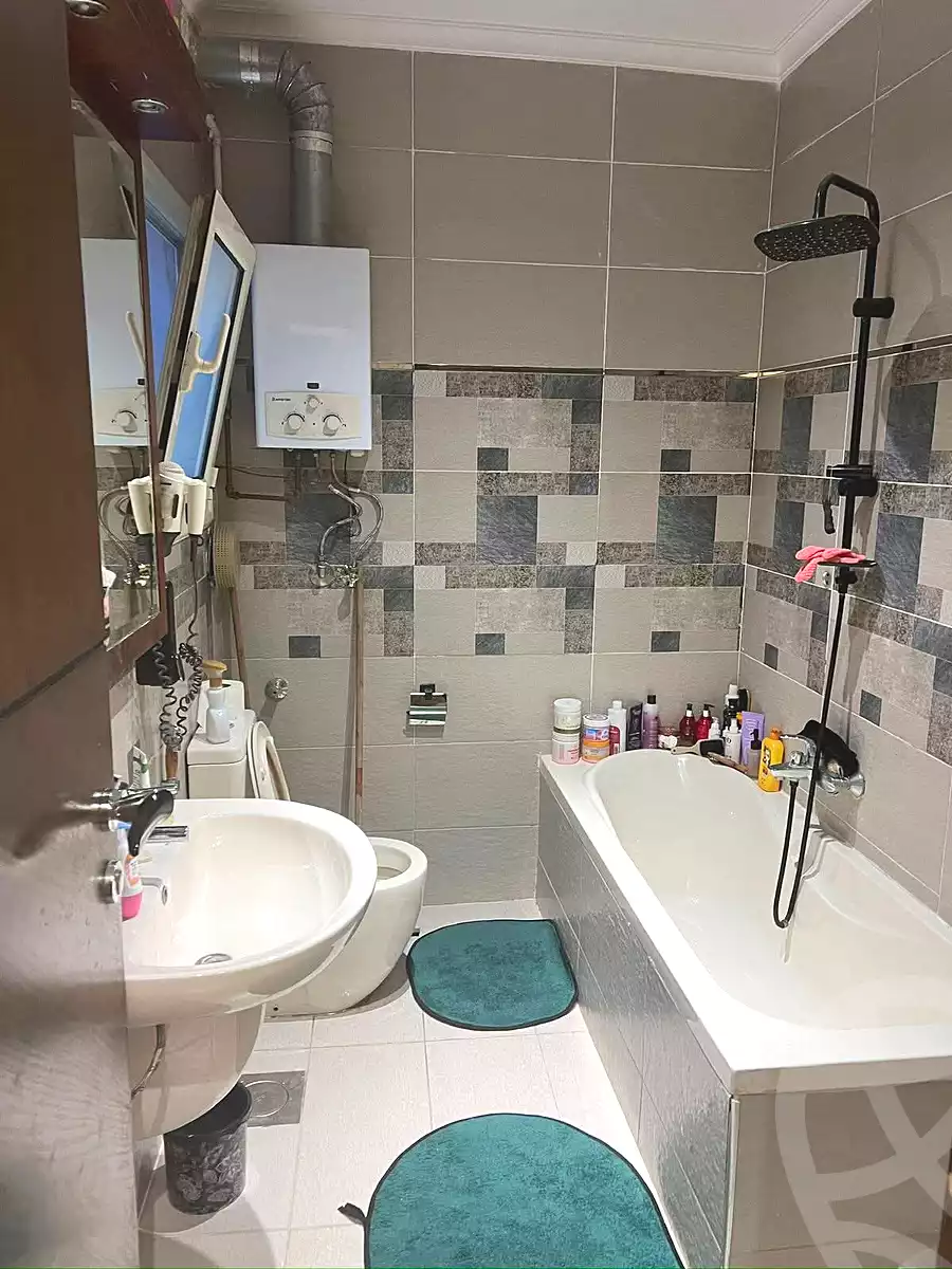 https://aqarmap.com.eg/ar/listing/6730085-for-sale-alexandria-zezenia