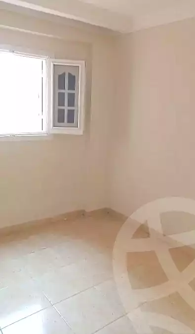 https://aqarmap.com.eg/en/listing/6730128-for-rent-alexandria-moharram-bey