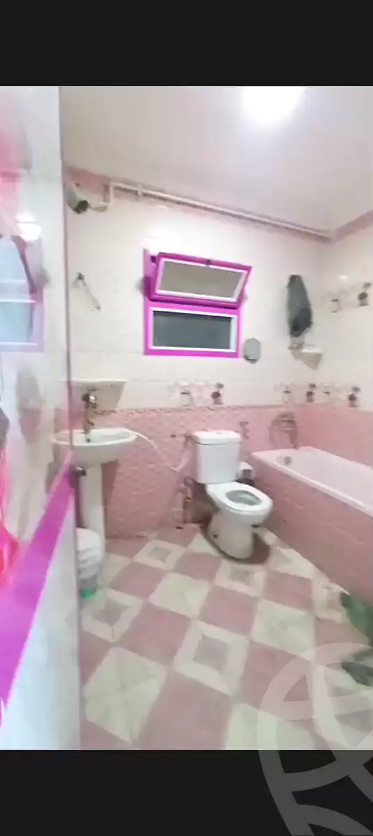 https://aqarmap.com.eg/ar/listing/6730250-for-sale-alexandria-sydy-bshr-sydy-bshr-qbly-rd-lfdly