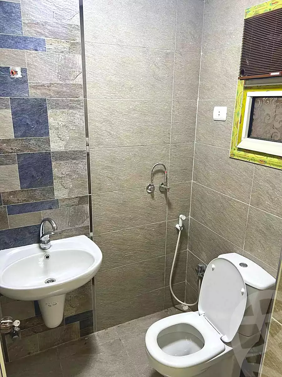 https://aqarmap.com.eg/en/listing/6730309-for-rent-cairo-helwan-ahmed-enci-st