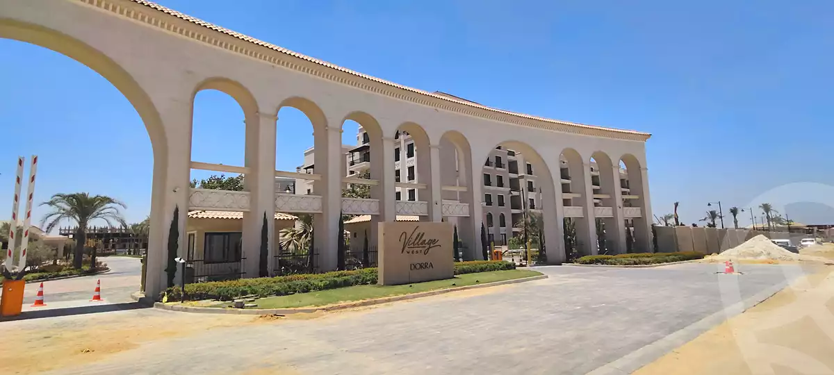 https://aqarmap.com.eg/ar/listing/6730556-for-sale-cairo-el-sheikh-zayed-city-compounds-kmbwnd-fyldj-wyst-dr-llttwyr