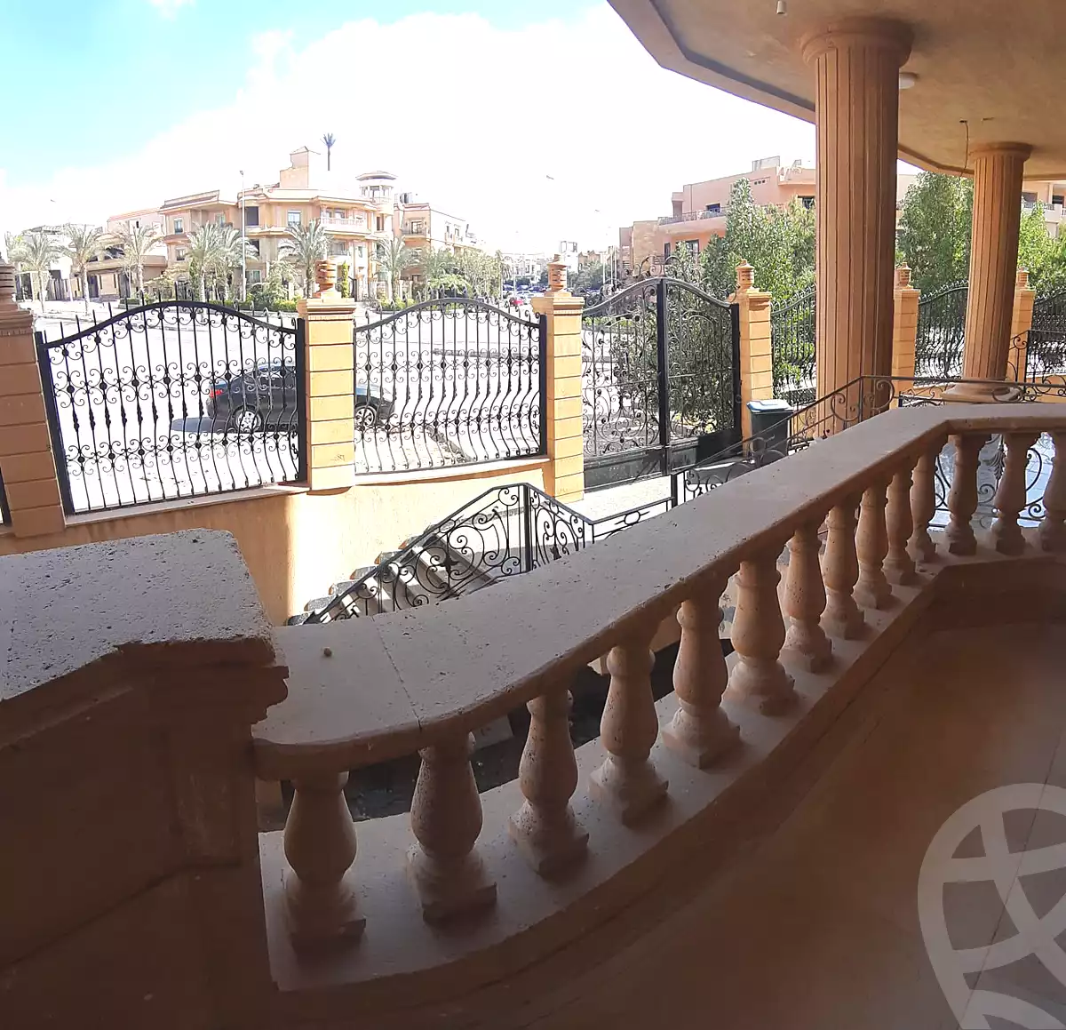 https://aqarmap.com.eg/ar/listing/6730651-for-sale-cairo-new-cairo-sharq-el-akadamiya-al-tahrir-st