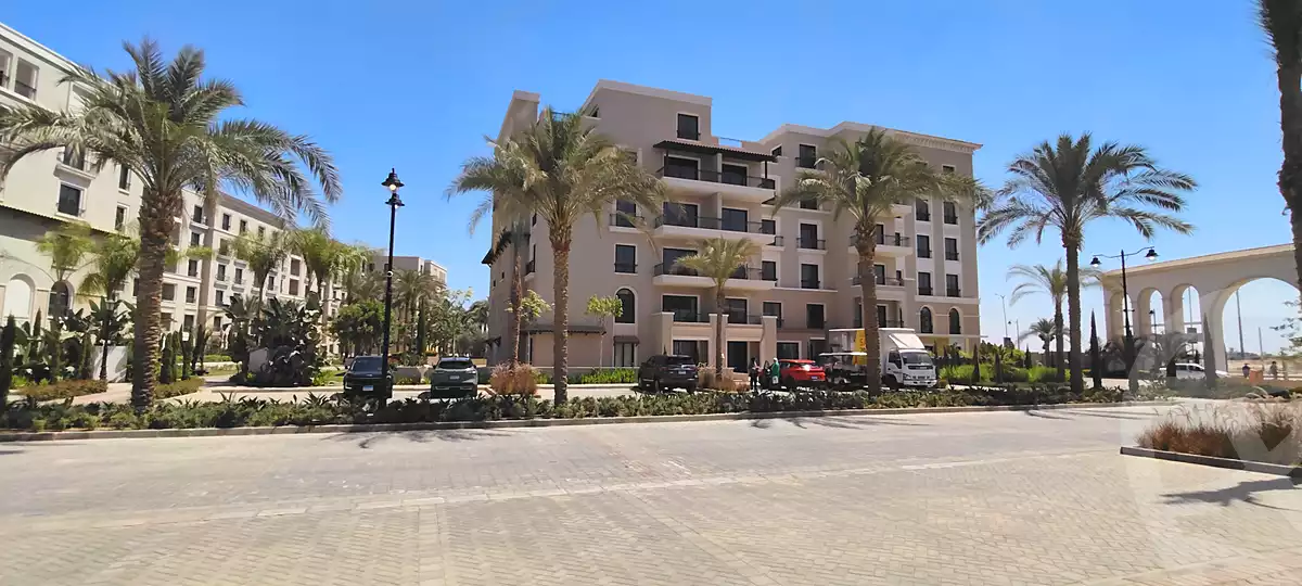 https://aqarmap.com.eg/ar/listing/6730922-for-sale-cairo-el-sheikh-zayed-city-compounds-kmbwnd-fyldj-wyst-dr-llttwyr