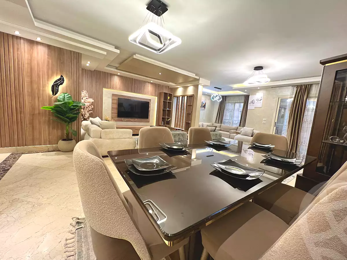 https://aqarmap.com.eg/ar/listing/6731562-for-rent-cairo-el-mohandesen-abd-el-moneam-riad-st