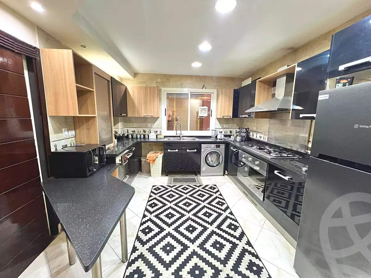 https://aqarmap.com.eg/ar/listing/6731562-for-rent-cairo-el-mohandesen-abd-el-moneam-riad-st