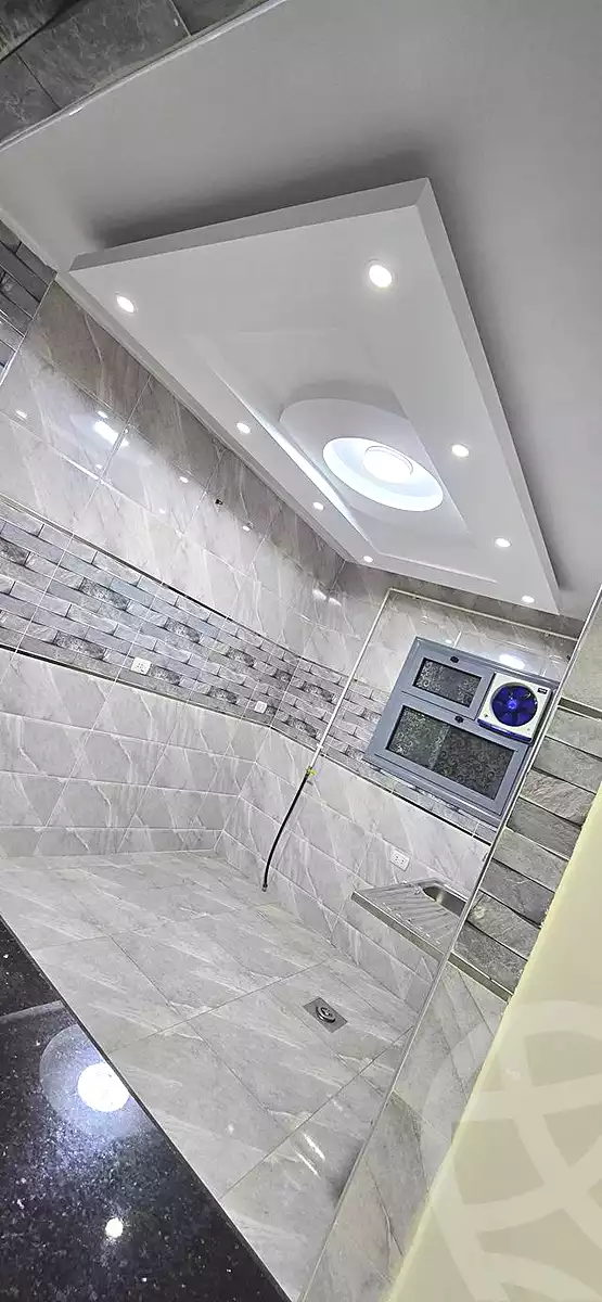 https://aqarmap.com.eg/en/listing/6732791-for-rent-cairo-helwan-ahmed-enci-st