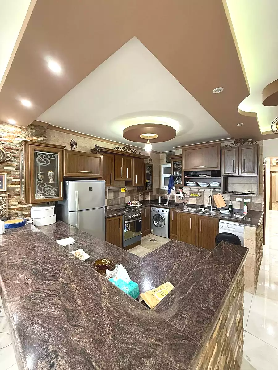 https://aqarmap.com.eg/ar/listing/6733160-for-sale-alexandria-camp-cesar-el-gaish-rd