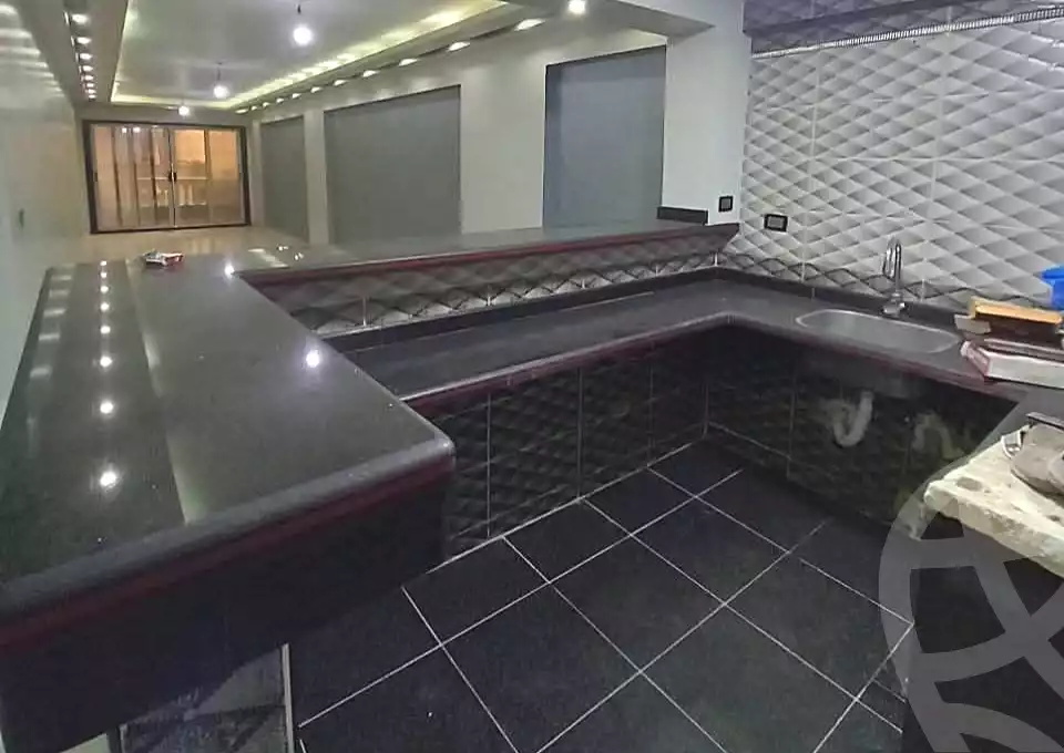 https://aqarmap.com.eg/ar/listing/6733309-for-sale-alexandria-l-jmy-lbytsh-qased-kareem-st