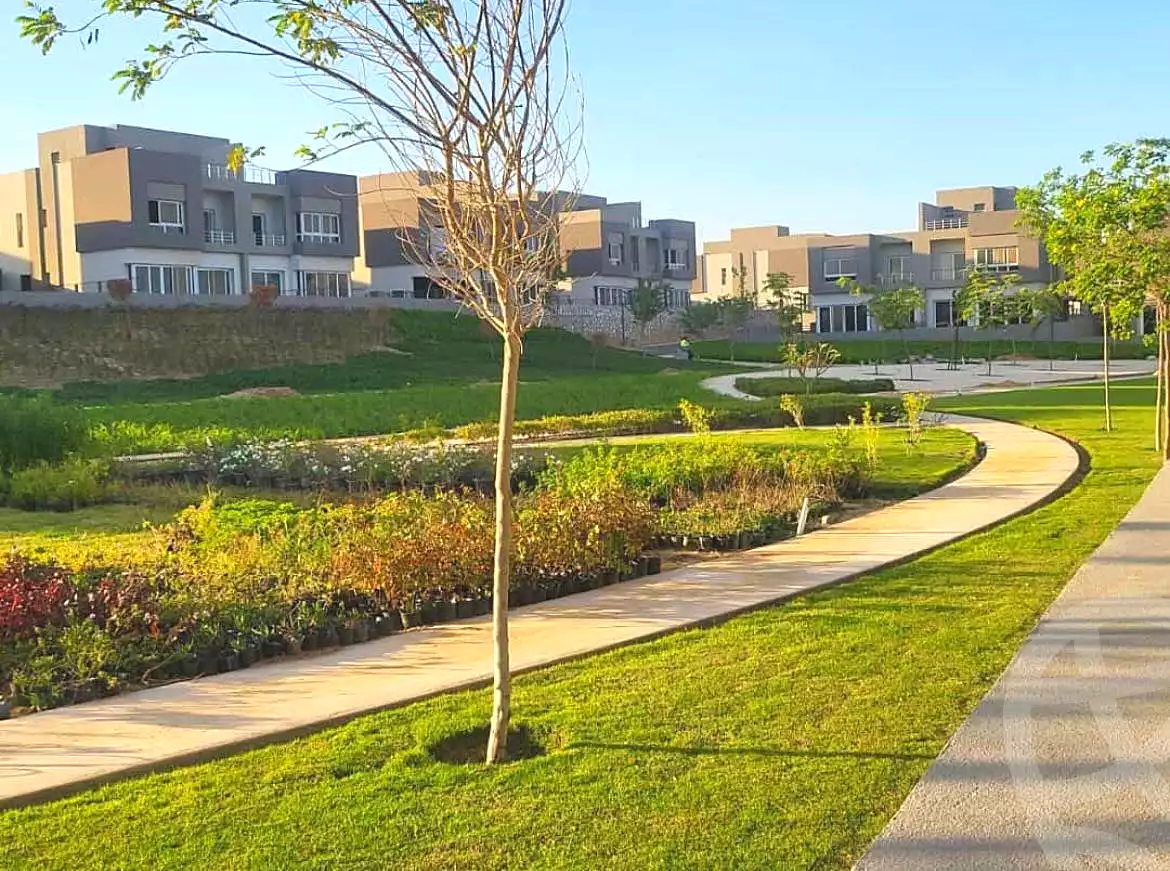 https://aqarmap.com.eg/en/listing/6733467-for-sale-cairo-el-sheikh-zayed-city-compounds-etapa