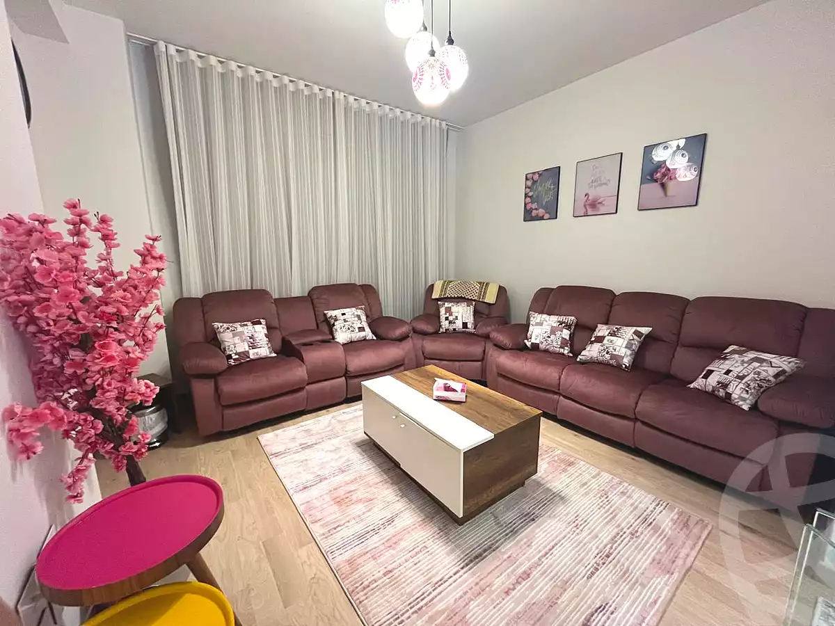 https://aqarmap.com.eg/en/listing/6733526-for-sale-cairo-el-shorouk-compounds-al-burouj-compound-imkan