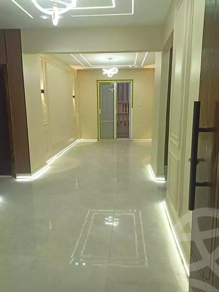 https://aqarmap.com.eg/ar/listing/6733569-for-sale-alexandria-l-jmy-el-hanouvel-el-salam-st