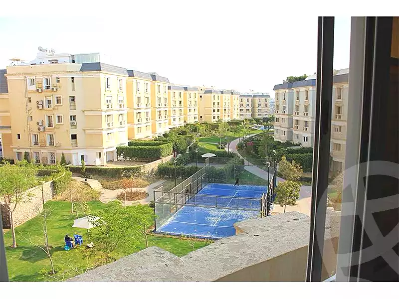 https://aqarmap.com.eg/ar/listing/6733714-for-sale-cairo-new-cairo-compounds-mountain-view-hyde-park