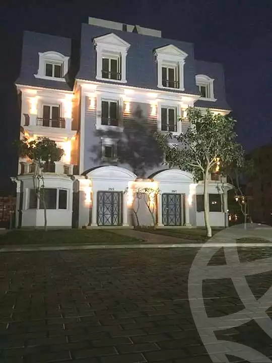 https://aqarmap.com.eg/ar/listing/6734305-for-sale-cairo-6th-of-october-compounds-mountain-view-giza-plateau