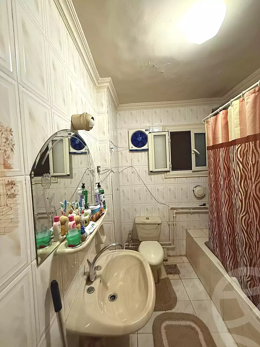 https://aqarmap.com.eg/ar/listing/6734669-for-sale-alexandria-sydy-bshr-sydy-bshr-bhry-street-15