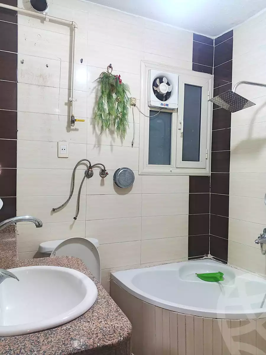 https://aqarmap.com.eg/ar/listing/6734990-for-rent-cairo-ain-shams-jsr-lswys