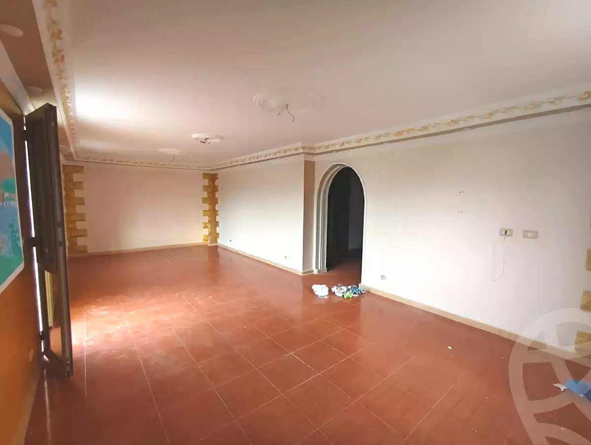 https://aqarmap.com.eg/ar/listing/6735255-for-sale-alexandria-l-jmy-lbytsh-mohamed-el-fardi-st