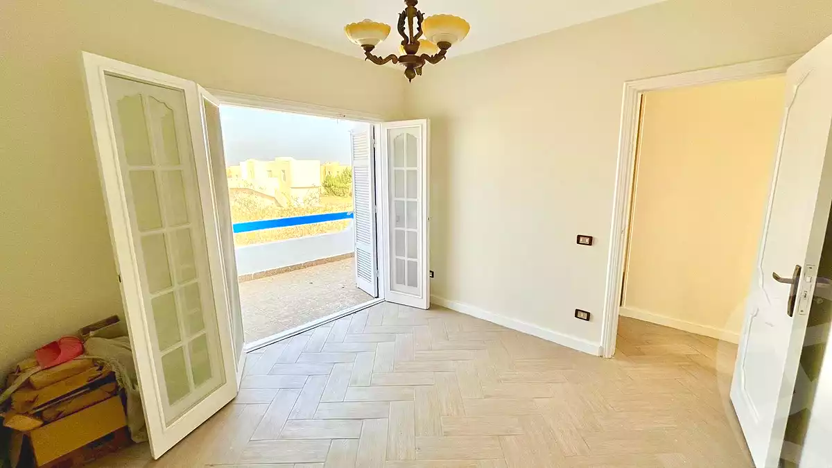 https://aqarmap.com.eg/ar/listing/6735645-for-sale-cairo-el-sheikh-zayed-city-alex-cairo-desert-road-mdyn-sfnks-ljdyd-sandorini