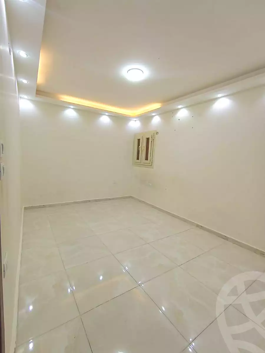 https://aqarmap.com.eg/ar/listing/6736441-for-rent-cairo-helwan-rostom-st