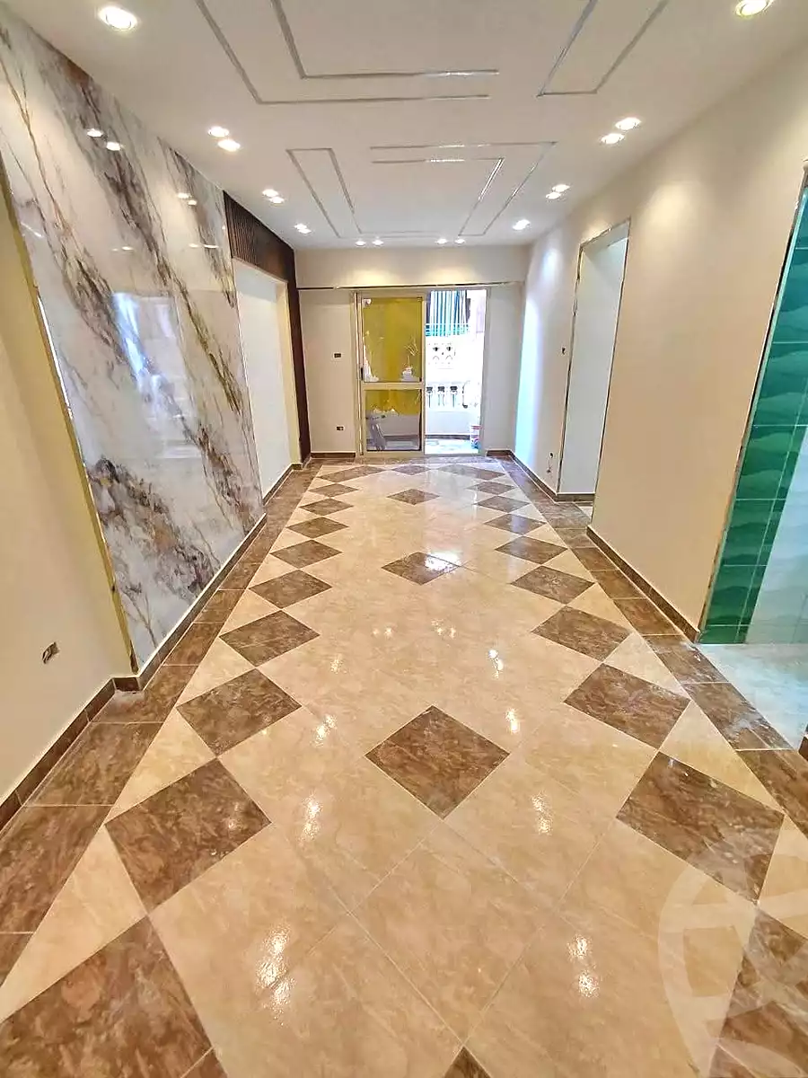 https://aqarmap.com.eg/ar/listing/6736653-for-sale-alexandria-miami-shr-jml-bd-lnsr