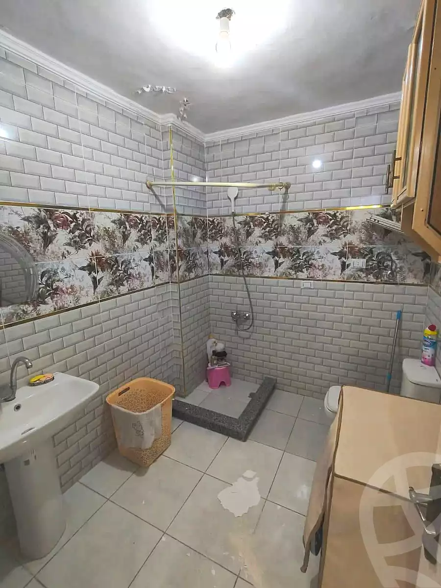 https://aqarmap.com.eg/en/listing/6736767-for-sale-alexandria-el-asafra-l-sfr-bhry-edrees-st