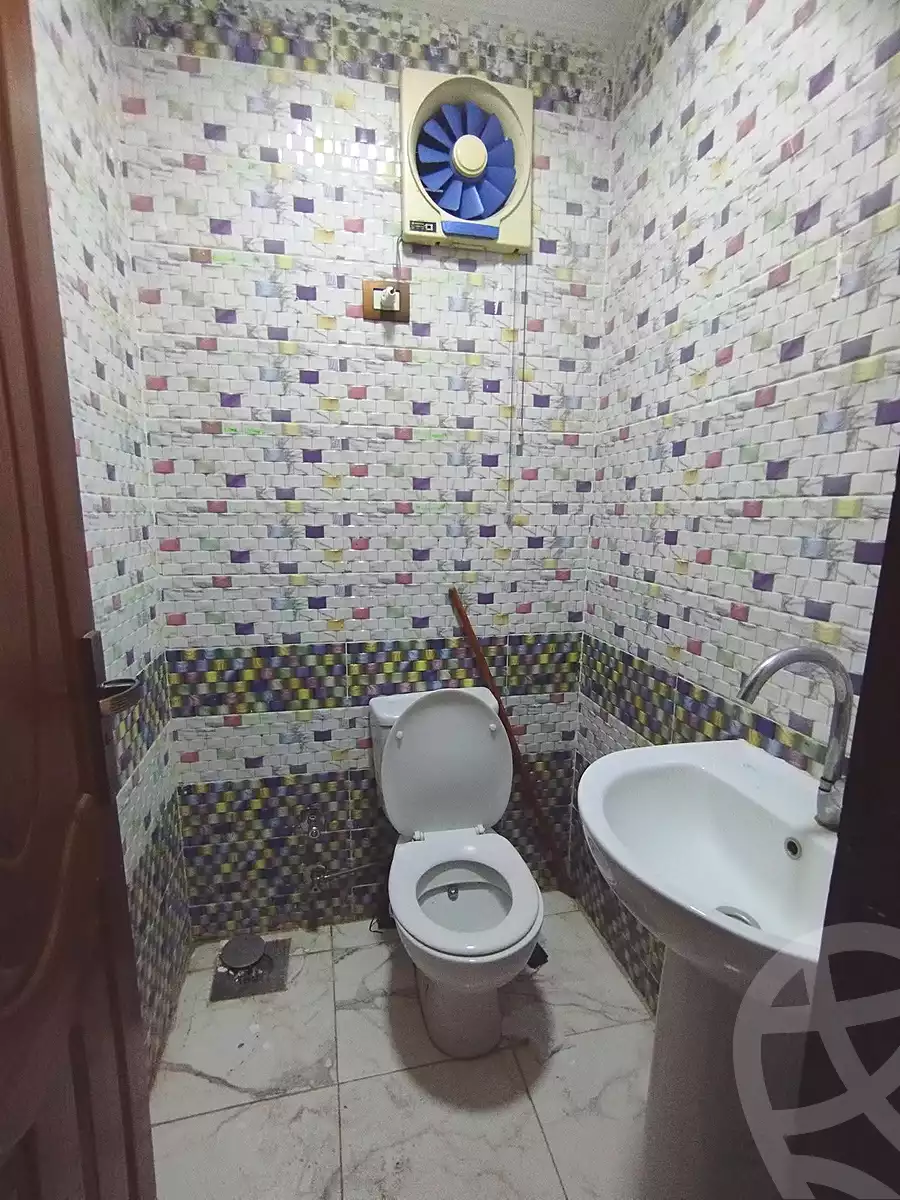 https://aqarmap.com.eg/en/listing/6736810-for-rent-alexandria-el-mandara