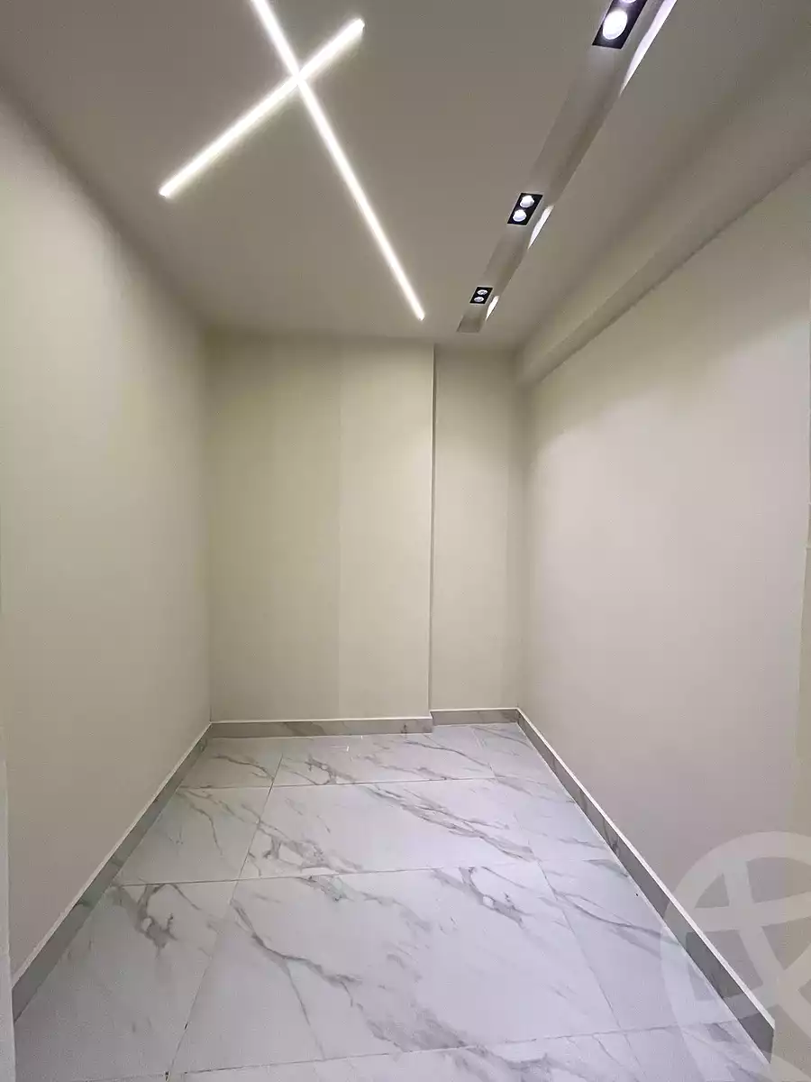 https://aqarmap.com.eg/en/listing/6736817-for-sale-alexandria-camp-cesar
