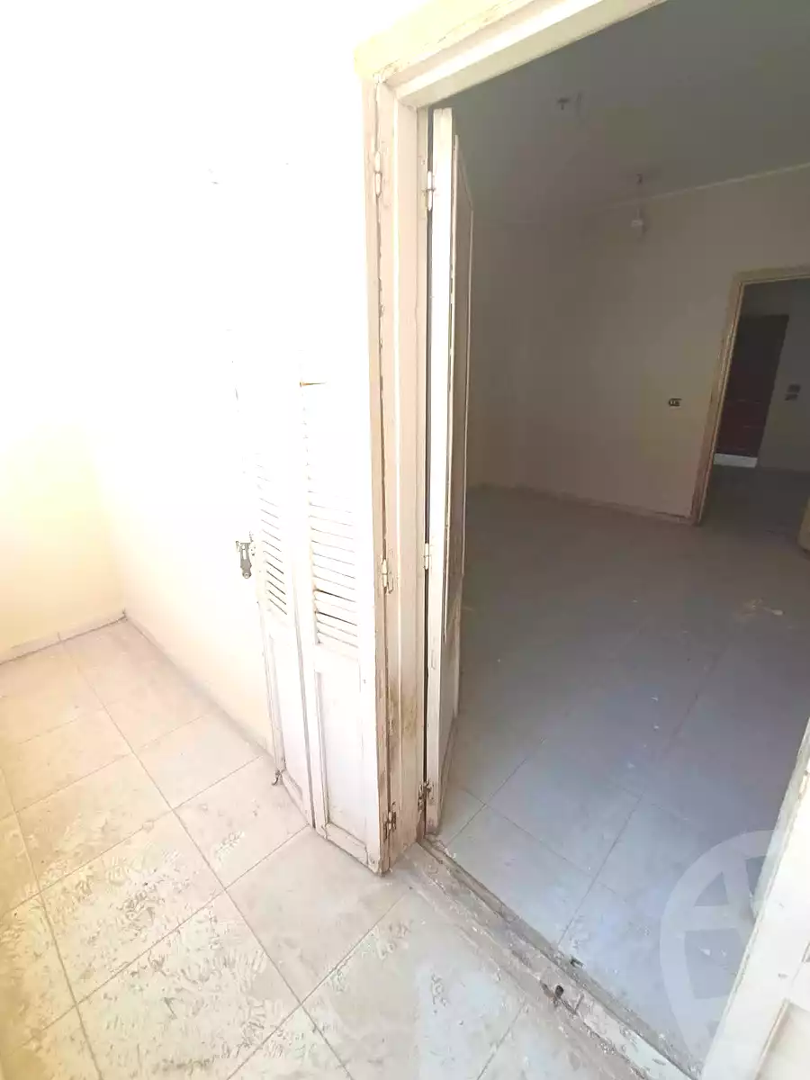 https://aqarmap.com.eg/ar/listing/6737078-for-sale-cairo-helwan-el-tayaran-city