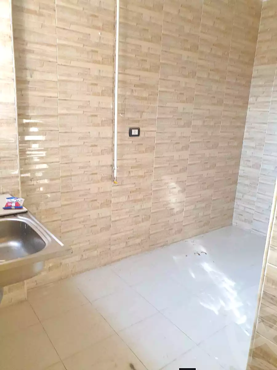 https://aqarmap.com.eg/ar/listing/6737141-for-rent-cairo-helwan-helwan-el-sharkeya-saleh-sobhy-st