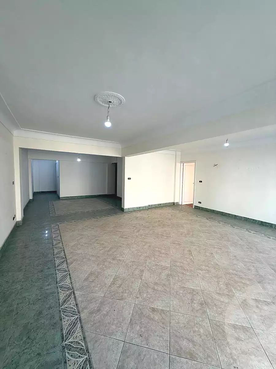 https://aqarmap.com.eg/ar/listing/6737143-for-sale-alexandria-el-asafra-ahmed-tiesser-st