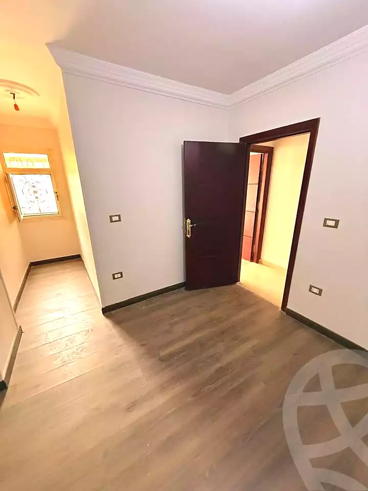 https://aqarmap.com.eg/ar/listing/6737585-for-sale-alexandria-el-mandara-alex-el-mandara-bahri-sidi-kamal-st