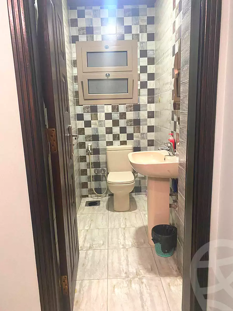 https://aqarmap.com.eg/ar/listing/6737602-for-sale-cairo-helwan-helwan-el-sharkeya-mostafa-safwat-st