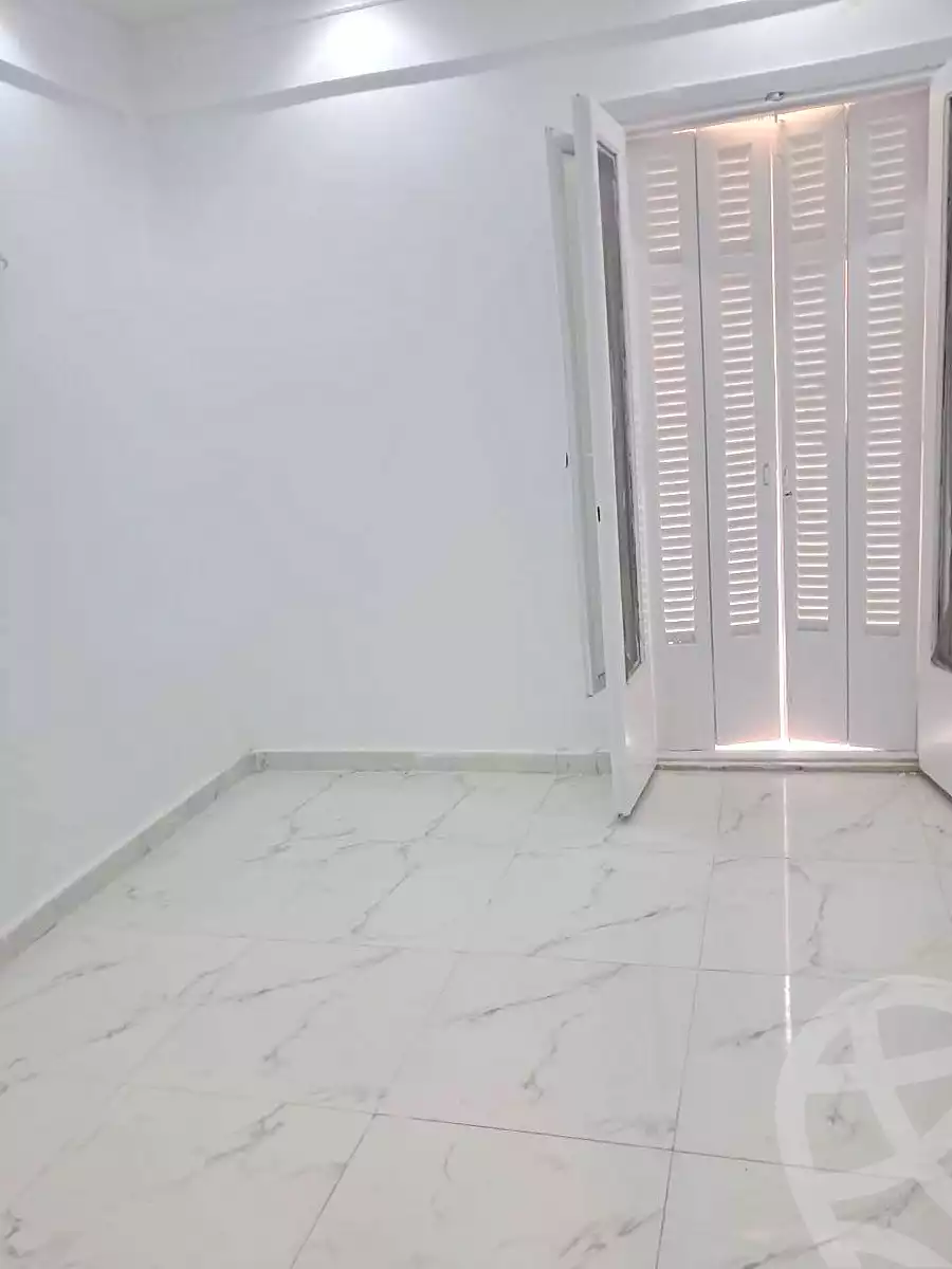 https://aqarmap.com.eg/en/listing/6737728-for-sale-alexandria-l-jmy-lbytsh-zayed-st