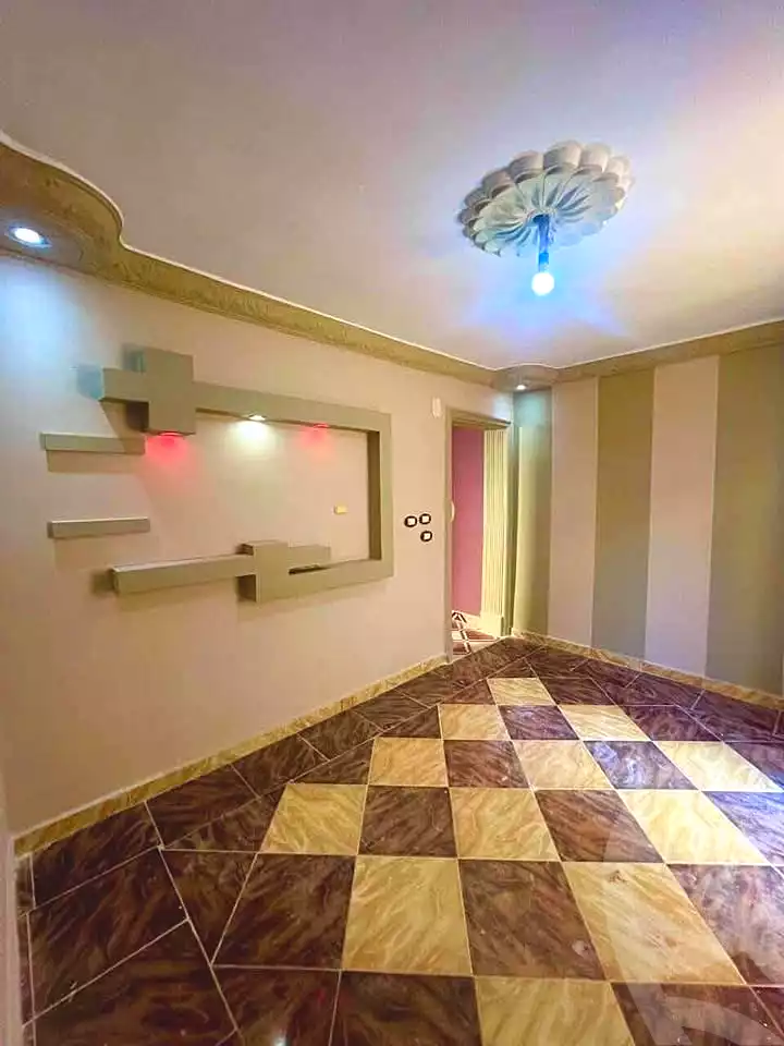 https://aqarmap.com.eg/ar/listing/6737779-for-sale-alexandria-el-asafra-l-sfr-qbly-el-maahad-el-dini-st