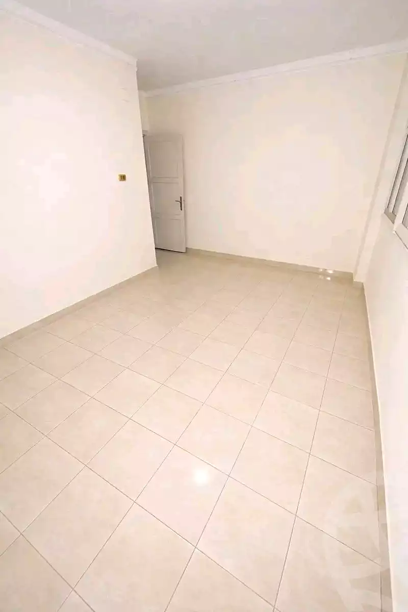https://aqarmap.com.eg/en/listing/6738429-for-rent-cairo-hadayek-el-koba-wali-al-ahd-st
